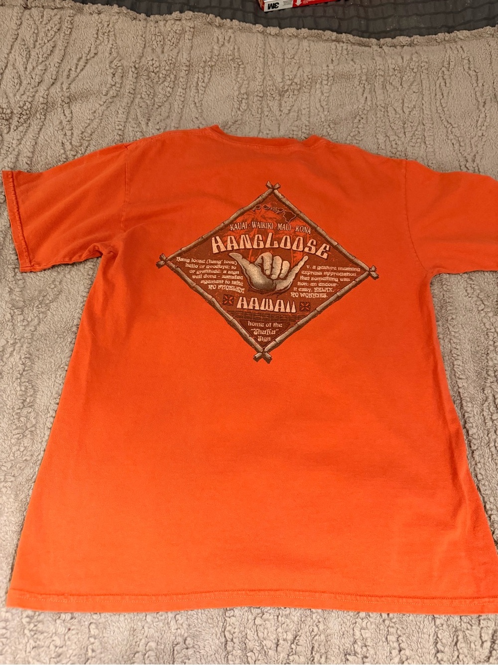 Hawaii Orange Graphic Tee - Men size: M